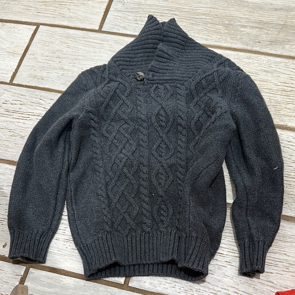 Old Navy Kids Charcoal Cable Knit Sweater